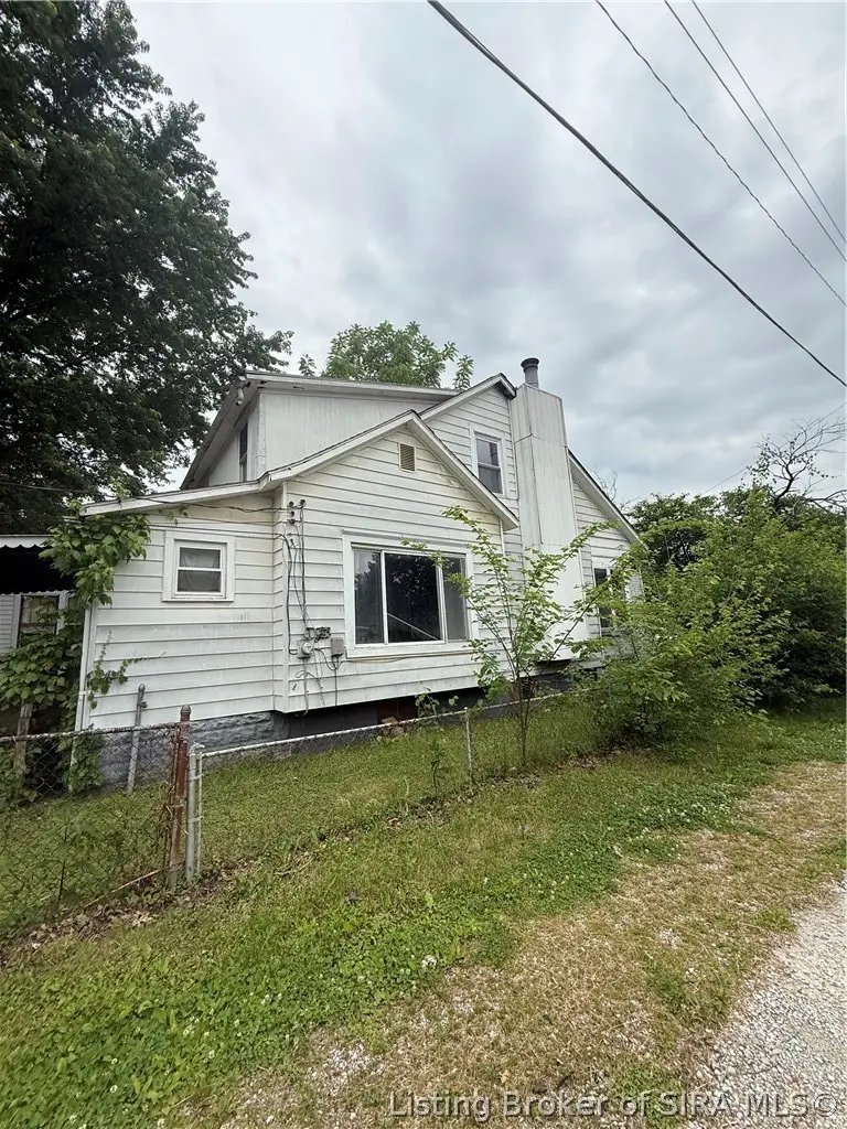 2226 Reno Avenue, New Albany, IN 47150 - #2