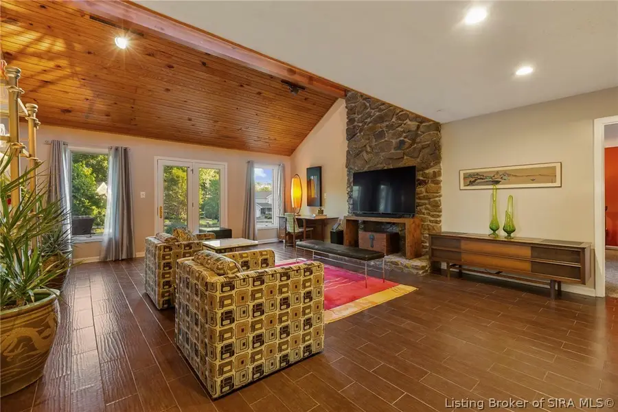 379 Brentwood Drive, Madison, IN 47250 - #2