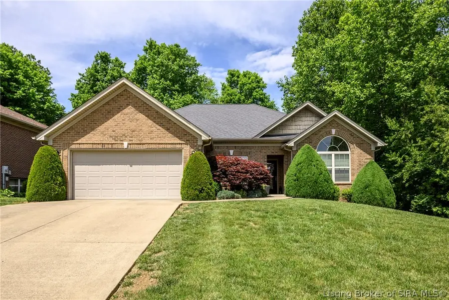 7022 Plum Creek Drive, Sellersburg, IN 47172 - #2