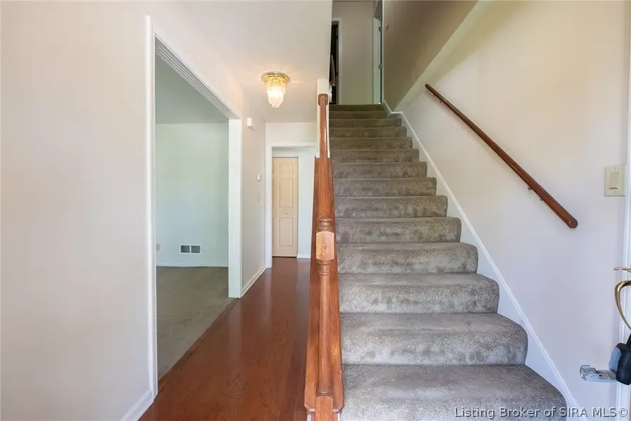 1037 Brookstone Court, Georgetown, IN 47122 - #3