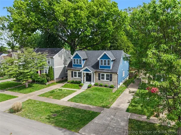 4022 Hycliffe Avenue, Louisville, KY 40207