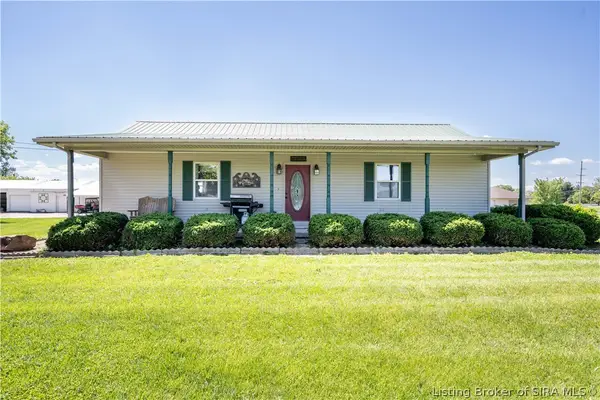 2915 N Wooster Road, Scottsburg, IN 47170
