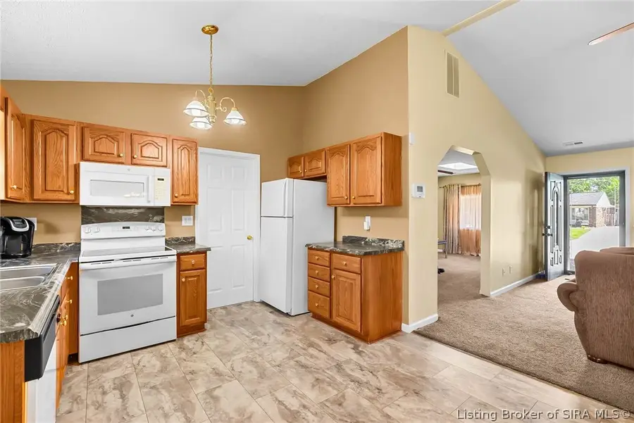 922 Presidential Place, Jeffersonville, IN 47130 - #3