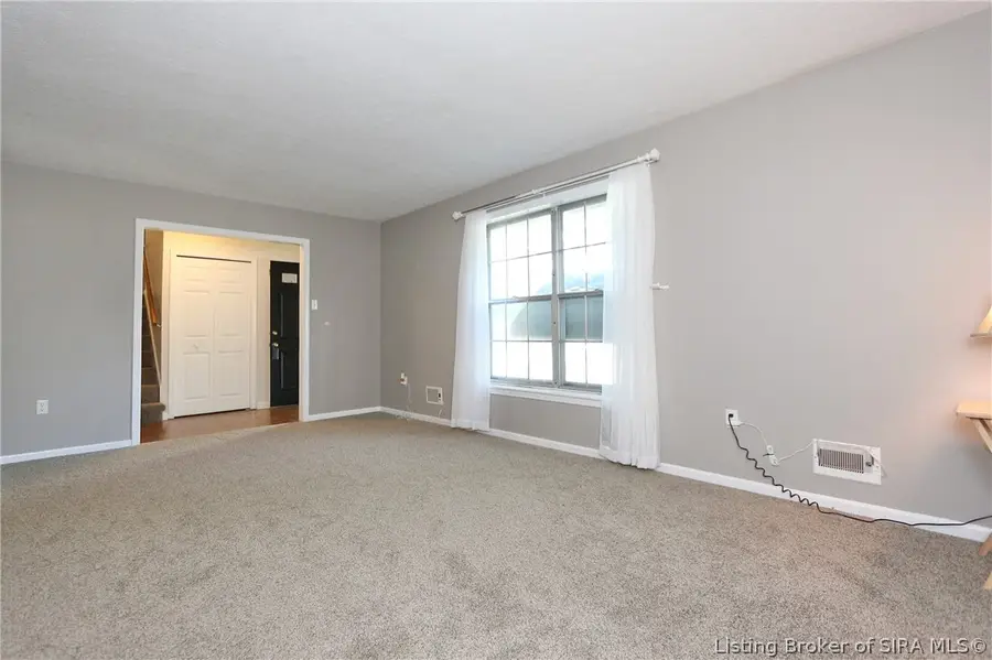 703 Dogwood Road, Jeffersonville, IN 47130 - #3