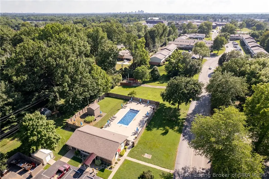 3157 Wooded Way, Jeffersonville, IN 47130 - #3