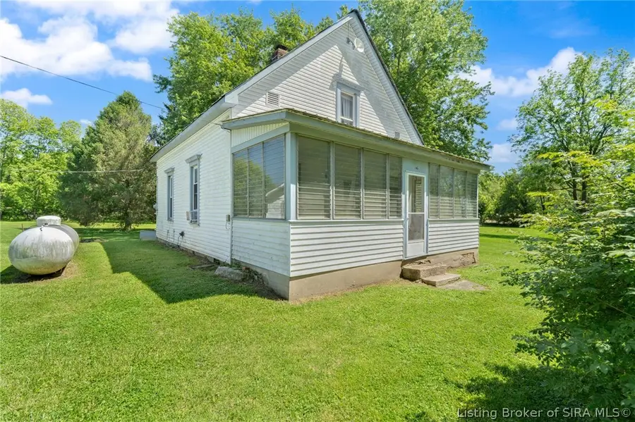 186 S Fredericksburg Depauw Road, Fredericksburg, IN 47120 - #2