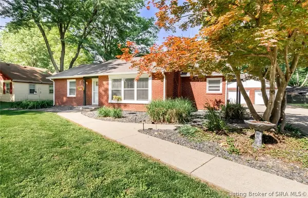40 Forest Drive, Jeffersonville, IN 47130