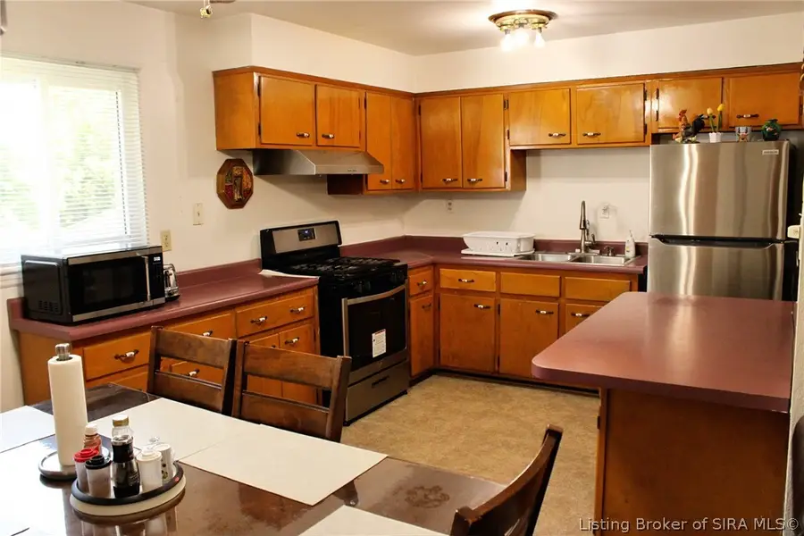 2307 Coyle Drive, New Albany, IN 47150 - #3