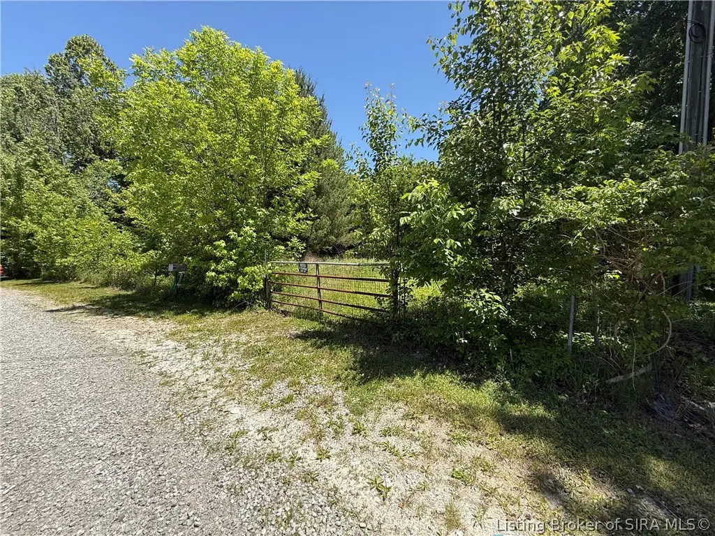 1372 Rodney Lane, Scottsburg, IN 47170 - #1