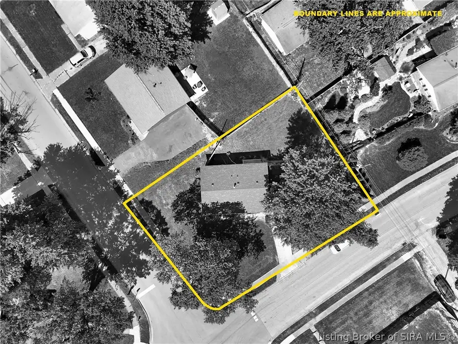 1310 Longfellow Drive, Jeffersonville, IN 47129 - #3