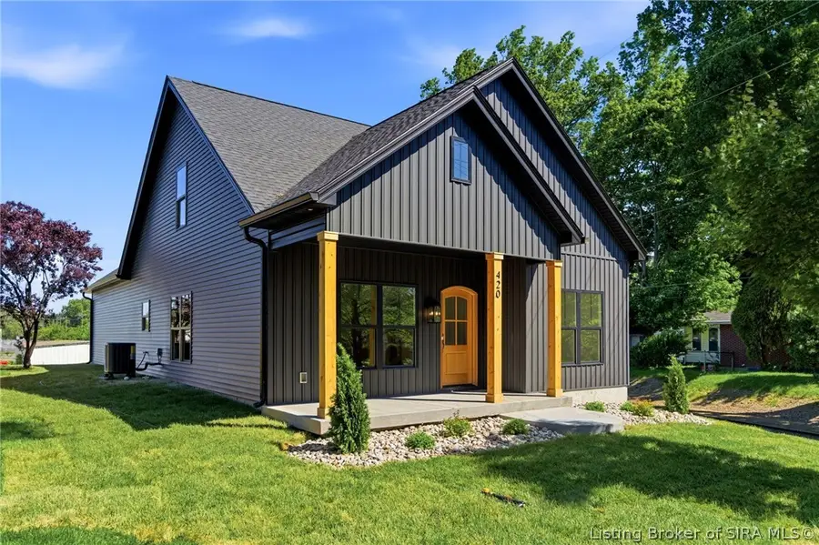 420 E Charlestown Avenue, Jeffersonville, IN 47130 - #2