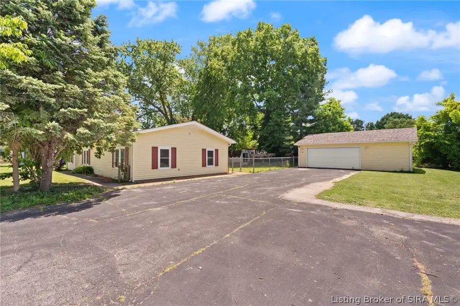 206 Franklin Street, Utica, IN 47130 - #3