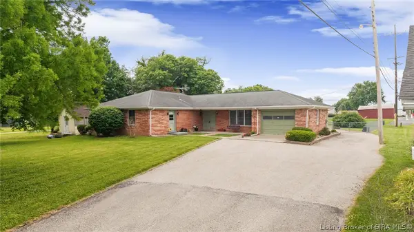 109 S Poplar Street, New Washington, IN 47162