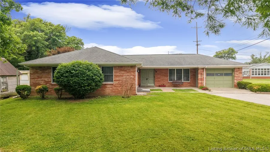 109 S Poplar Street, New Washington, IN 47162 - #3
