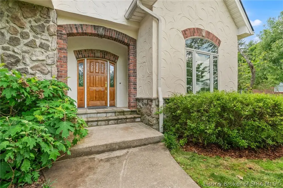 1008 Fox Hunters Pt, New Albany, IN 47150 - #2