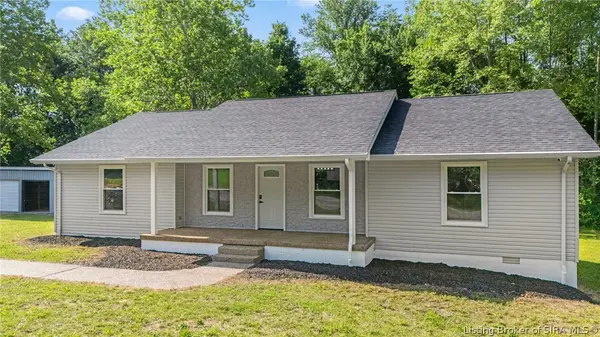 934 E Crothersville Road, Austin, IN 47102