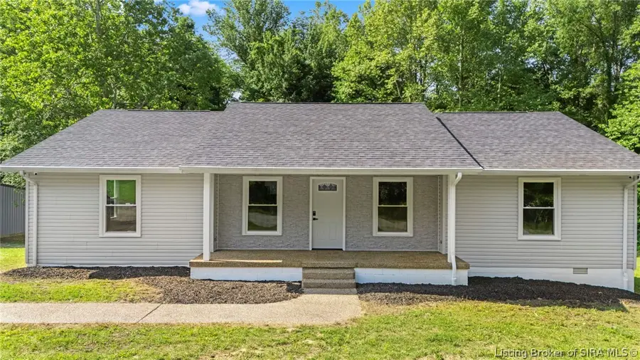 934 E Crothersville Road, Austin, IN 47102 - #3