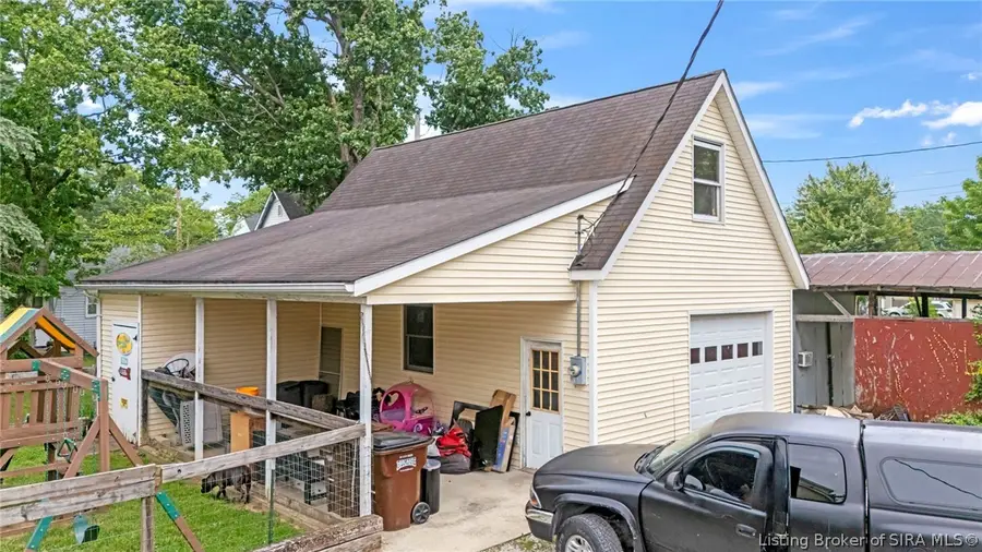 111 W Walnut Street, North Vernon, IN 47265 - #3
