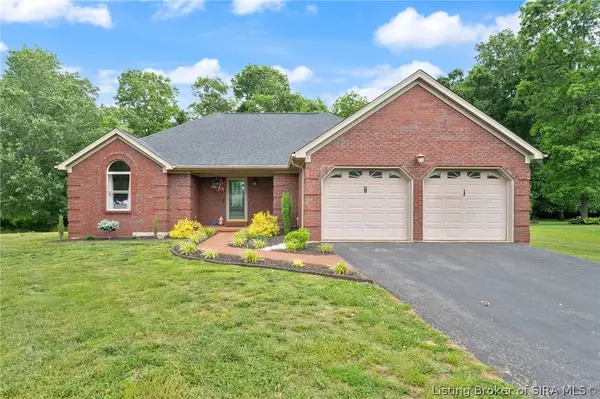 2490 W Haven Drive Nw, Corydon, IN 47112
