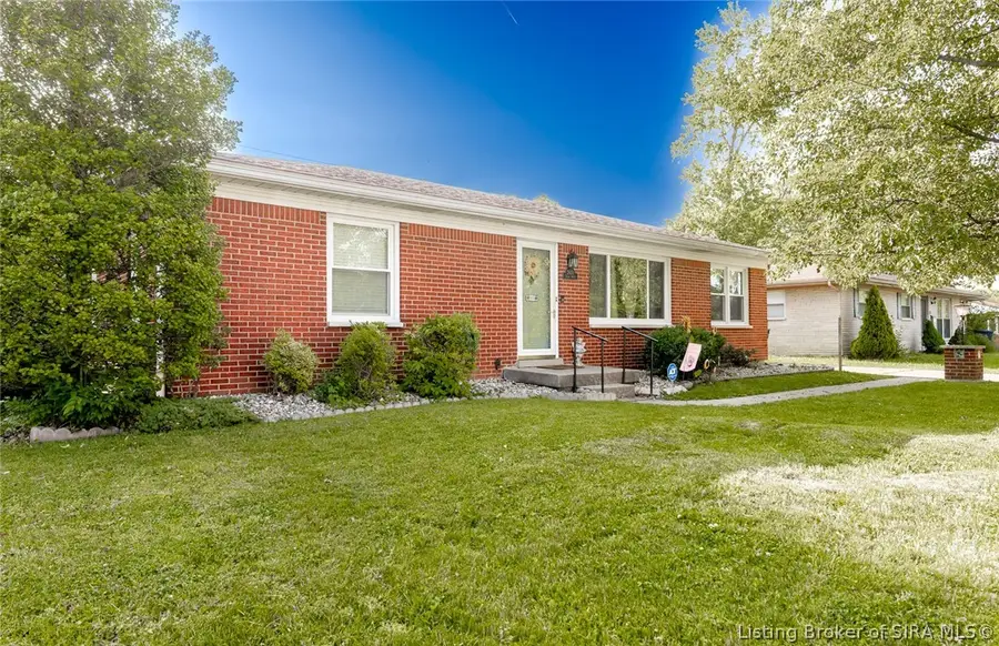 2420 Jacobs Drive, New Albany, IN 47150 - #2