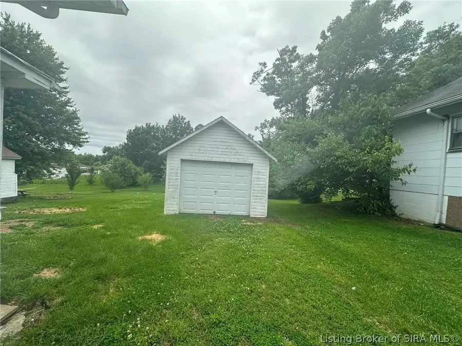 604 W Bristol Street, Salem, IN 47167 - #3