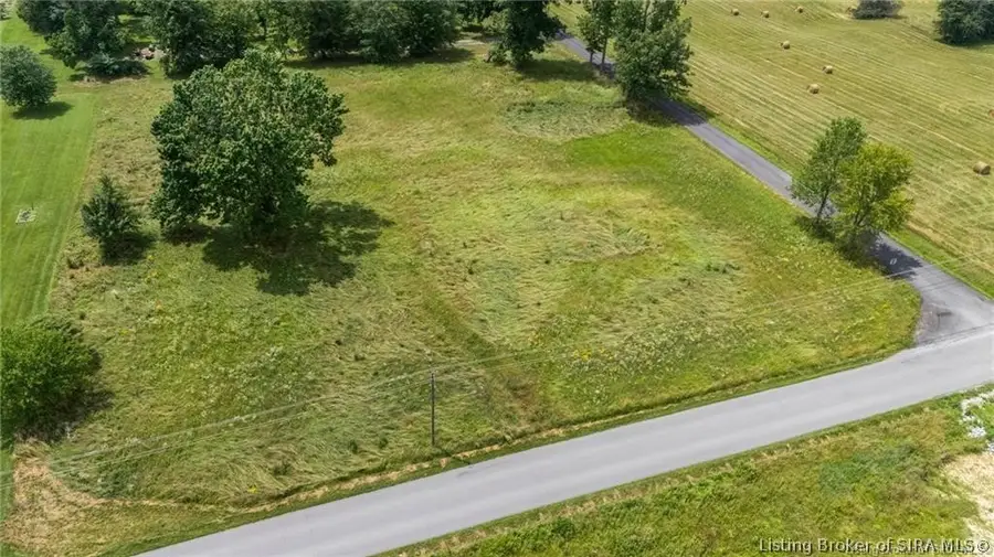 2672 S Lake Road S, Scottsburg, IN 47170 - #3