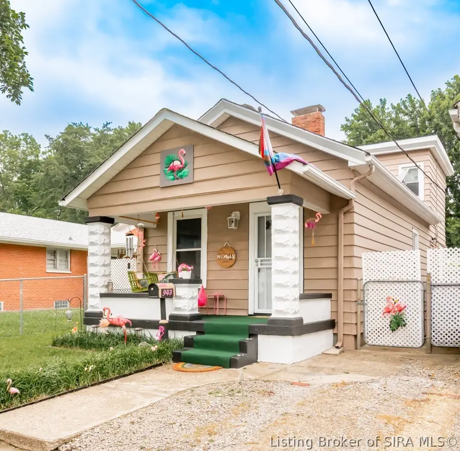 943 E Maple Street, Jeffersonville, IN 47130 - #2