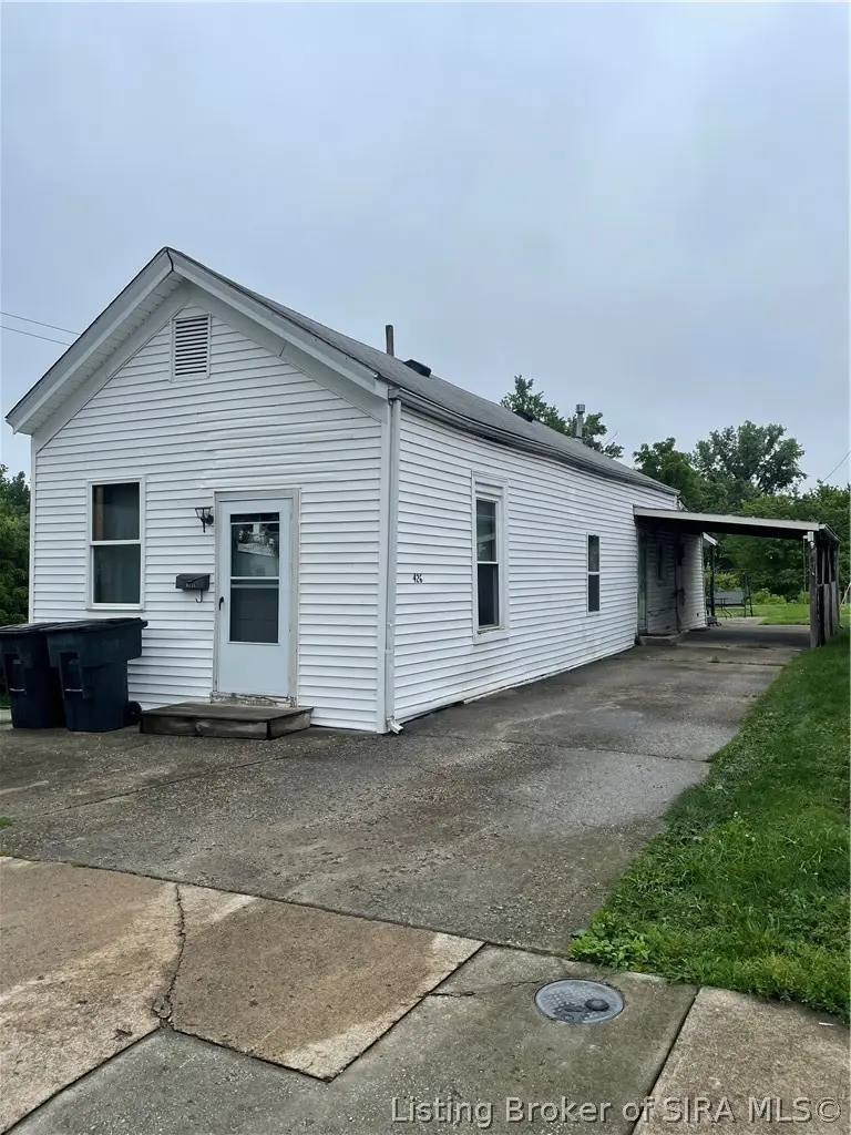 426 W Seventh Street, New Albany, IN 47150 - #2
