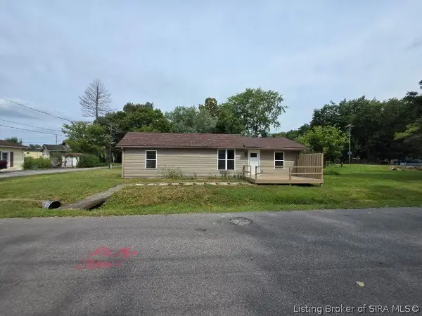 50 S Water Street, Pekin, IN 47165 - #2