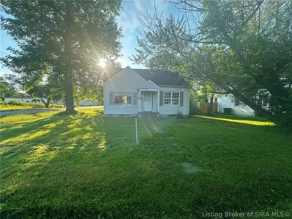 315 S Third Street, Austin, IN 47102