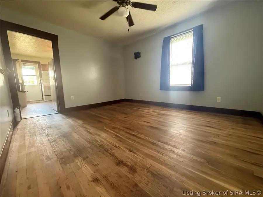 716 Lincoln Street, New Albany, IN 47150 - #3