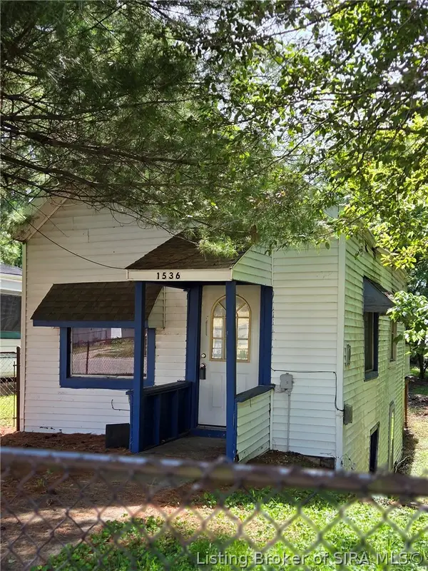 1536 Chartres Street, New Albany, IN 47150