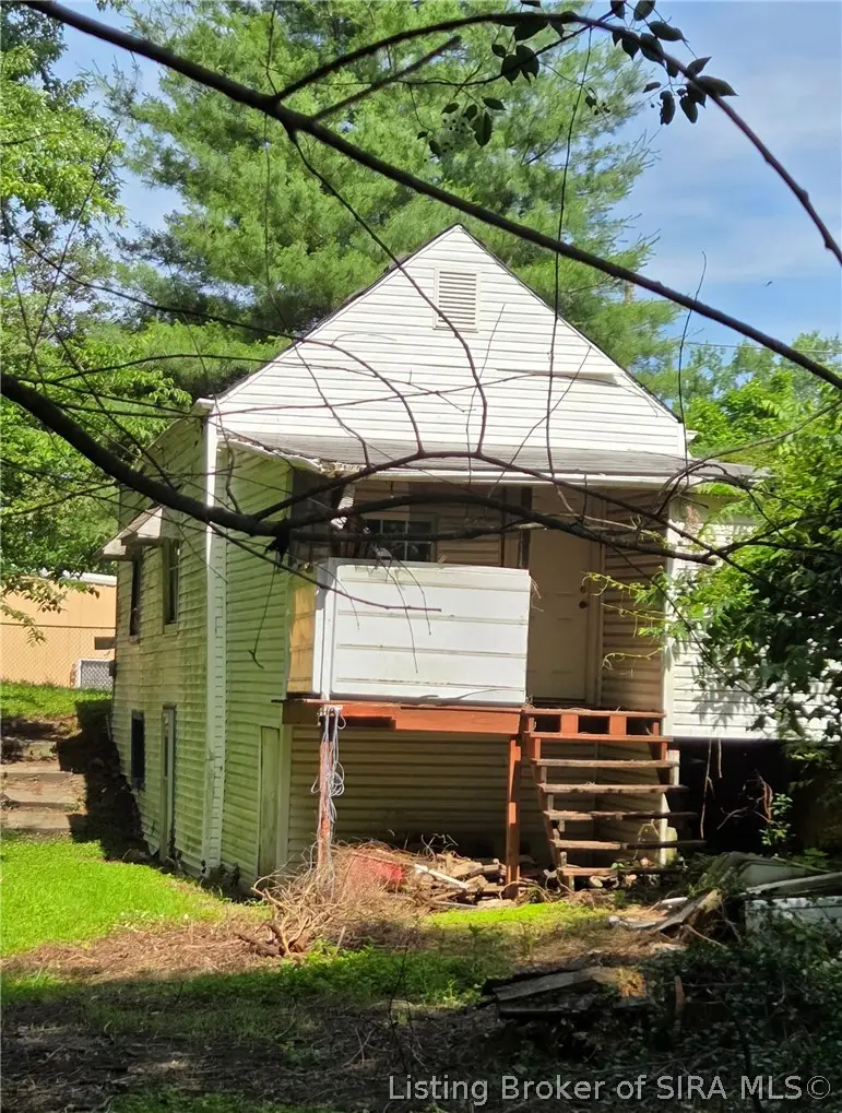 1536 Chartres Street, New Albany, IN 47150 - #3