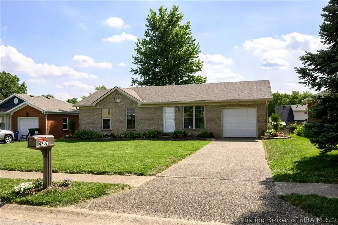 4207 Glenbrook E, New Albany, IN 47150 - #1