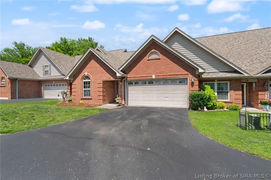 620 W Utica Street #11, Sellersburg, IN 47172 - #3