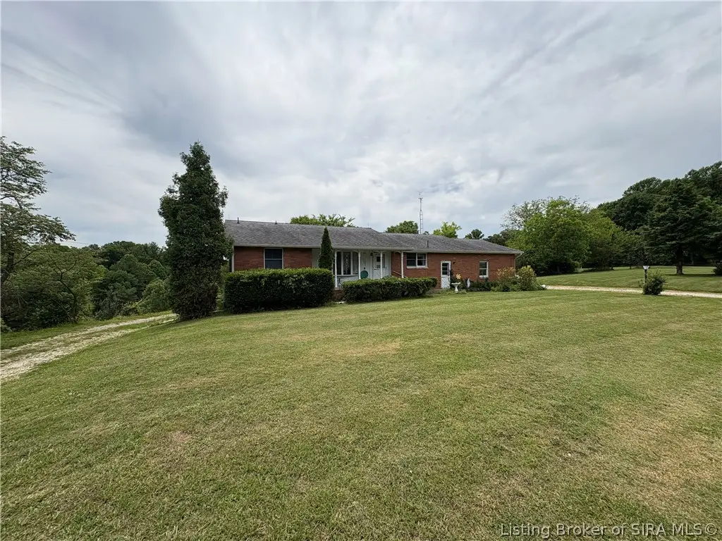 4486 E State Road 164, Jasper, IN 47546 - #1