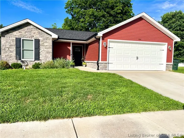 106 Oak Street, Vevay, IN 47043