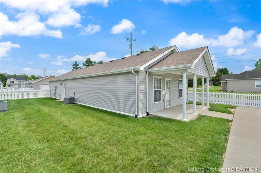 109 Jackson Way, Charlestown, IN 47111 - #2