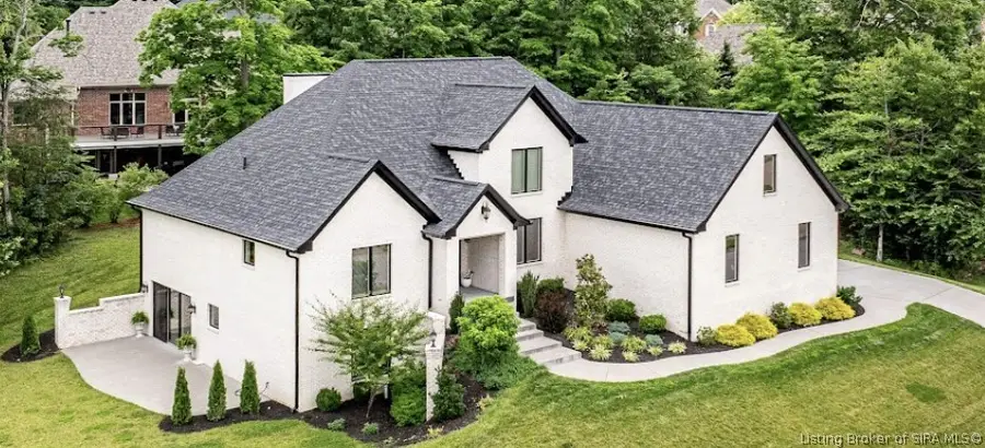 3506 Charlevoix Court, Floyds Knobs, IN 47119 - #2
