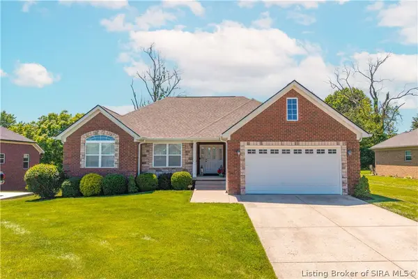 1017 Catalpa Drive, Georgetown, IN 47122