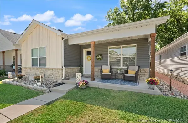 1946 Fisher Lane, Jeffersonville, IN 47130