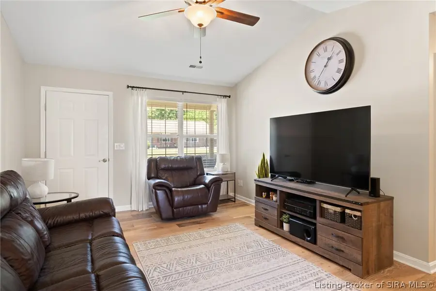 1112 Bluegrass Trail, Jeffersonville, IN 47130 - #2