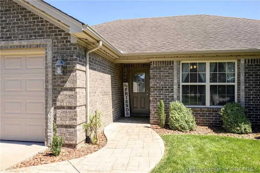 11905 Columbus Parkway, Sellersburg, IN 47172 - #3