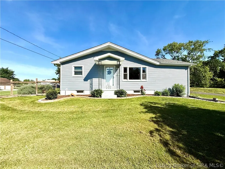 1619 Henryville Bluelick Road, Henryville, IN 47126 - #2