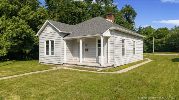 758 Riley Street, Sellersburg, IN 47172