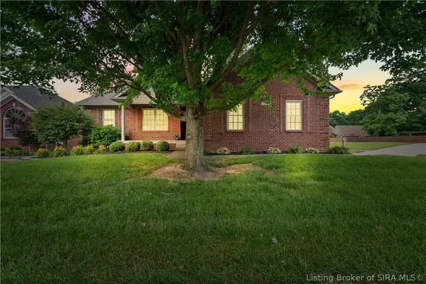 2000 Sterling Oaks Drive, Sellersburg, IN 47172
