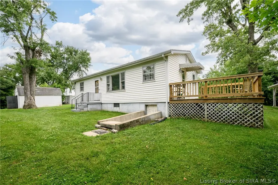 626 W 5th Street, New Albany, IN 47150 - #3