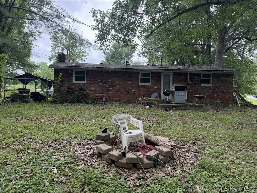 3913 Chapel Lane, New Albany, IN 47150 - #3