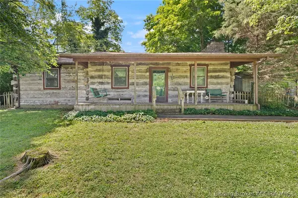 1538 E Ash Hollow Lane, Scottsburg, IN 47170