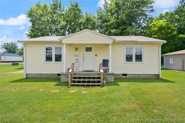 55 Newman Street, Scottsburg, IN 47170